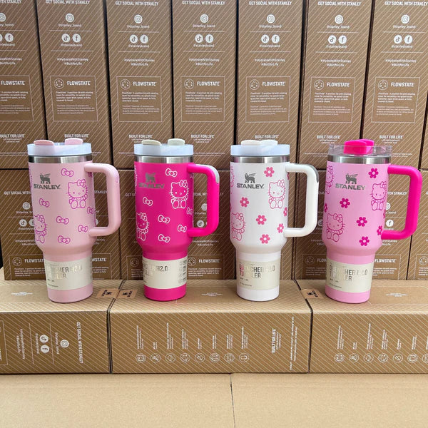 The hello kitty X QUENCHER H2.0 FLOWSTATE™ TUMBLER