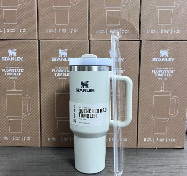 The Light Green Chroma Quencher H2.0 Flow State™ Tumbler | 40 OZ