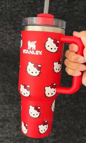 The Hello Kitty Chroma Quencher H2.0 Flow State™ Tumbler | 40 OZ
