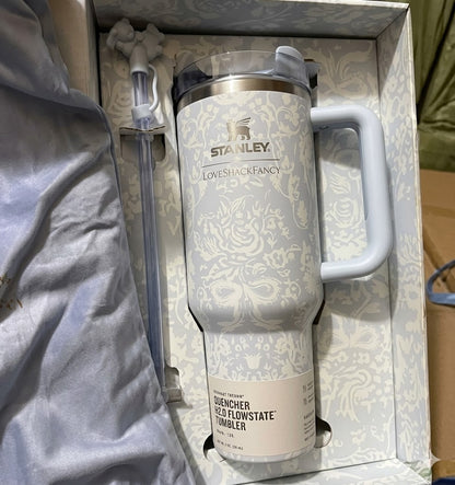 Stanley 1913 x LoveShackFancy Quencher H2.0 Flowstate™ Tumbler | 40 Oz | Tosscana Toille Alpine Blue