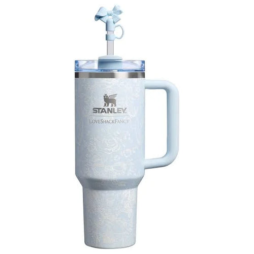 Stanley x LoveShackFancy Holiday Quencher H2.0 FlowState™ Tumbler 40oz – Coquette Bow Winter Ice