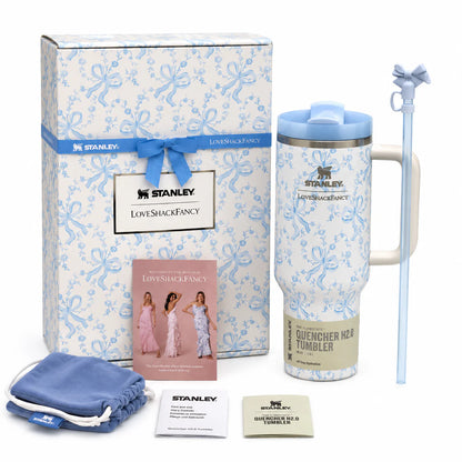 Stanley 1913 x LoveShackFancy Quencher H2.0 Flowstate™ Tumbler | 40 Oz | Coquette Winter Ice