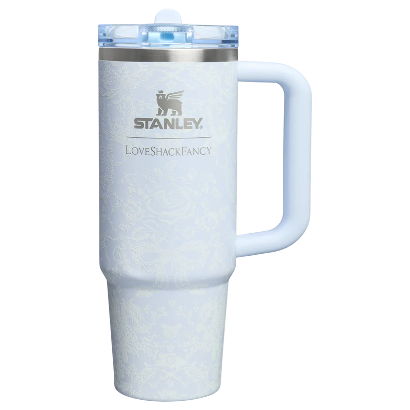 Stanley 1913 x LoveShackFancy Quencher H2.0 Flowstate™ Tumbler | 40 Oz | Tosscana Toille Alpine Blue