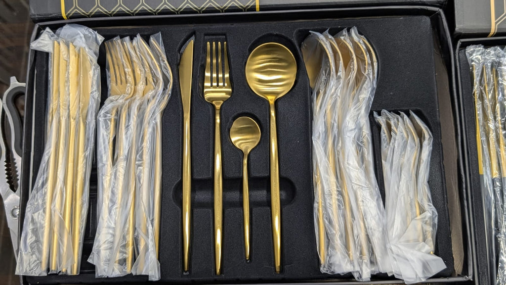 Protugese high quality cutlery set golden