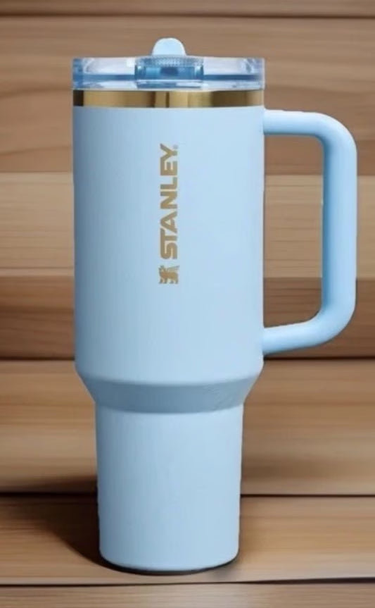 MESSI X STANLEY 1913 QUENCHER® PROTOUR FLIP STRAW TUMBLER