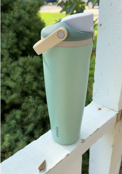 Owala FreeSip® Tumbler & Sway | 30 Oz | Eucalyptus