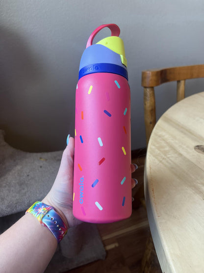 Owala FreeSip | 24 Oz | Sprinkles