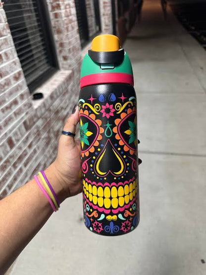 Owala FreeSip® | 24 Oz | Sugar Skull