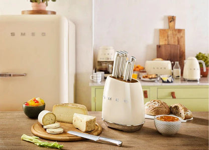 SMEG’s knife block set