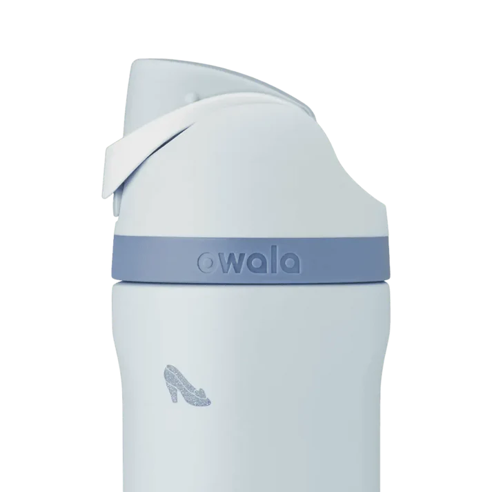 Owala FreeSip® | 24 Oz | Disney Princess Special Edition Cinderella